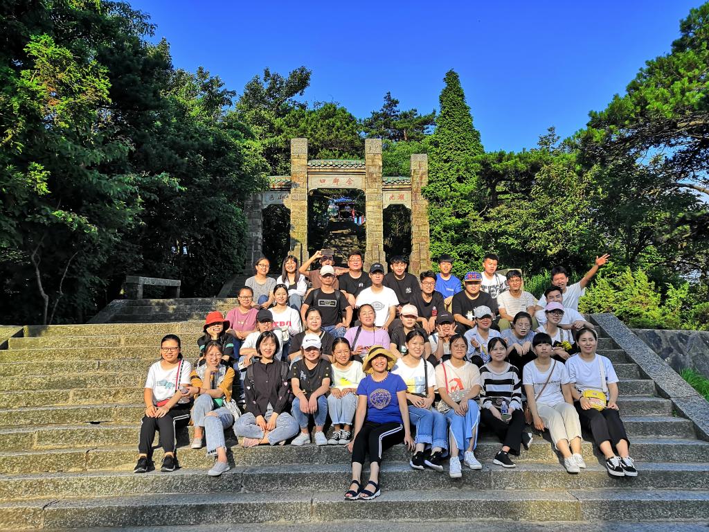 商學院2018級旅游管理專業圓滿完成認識實習工作，聚焦園區管理服務實踐